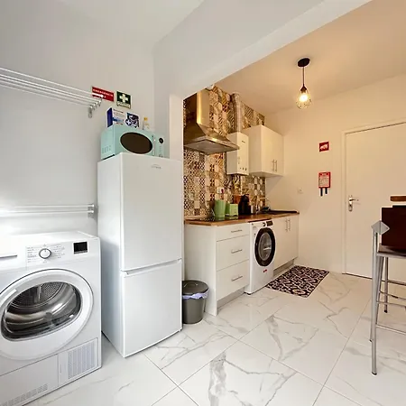 Apartament Laranjal